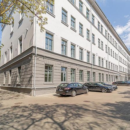 Ministerija Loft Apartment With Parking & Ac Kaunas Ngoại thất bức ảnh