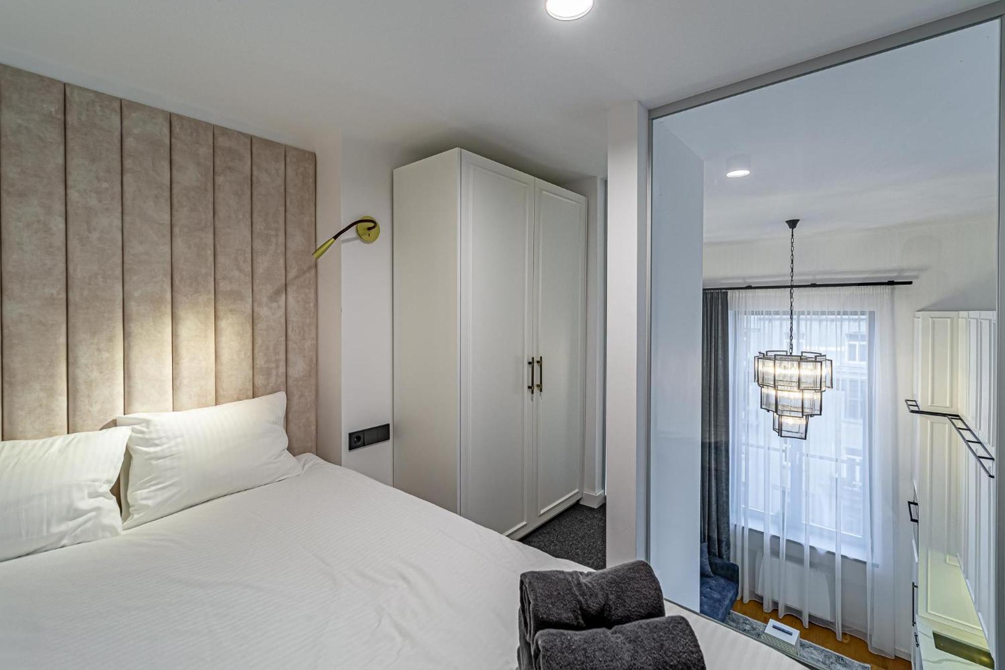 Ministerija Loft Apartment With Parking & Ac Kaunas Ngoại thất bức ảnh
